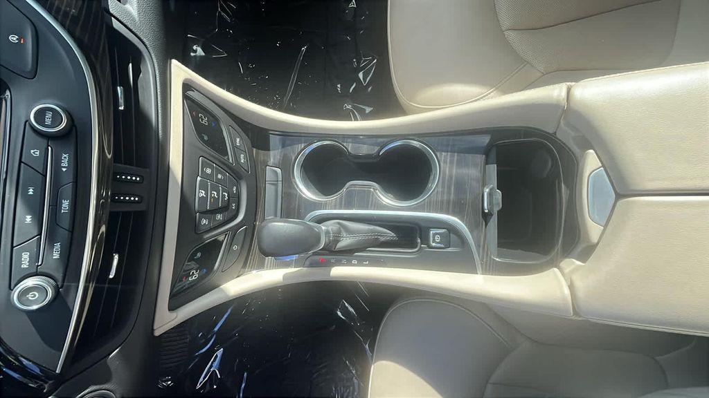 used 2019 Buick Envision car, priced at $22,999