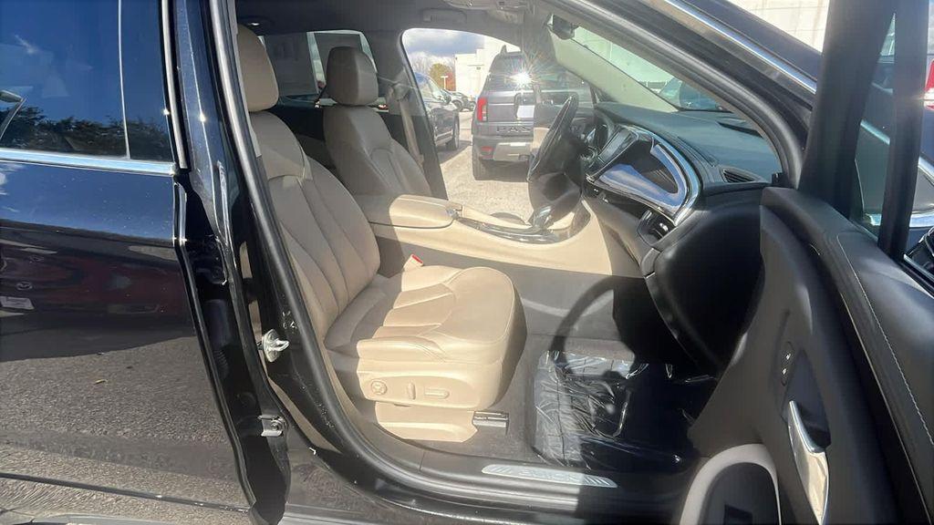 used 2019 Buick Envision car, priced at $22,999