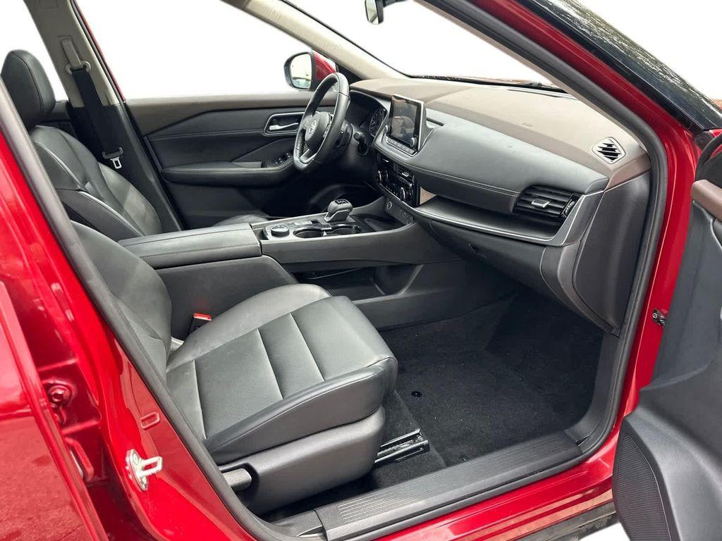 used 2021 Nissan Rogue car, priced at $22,999