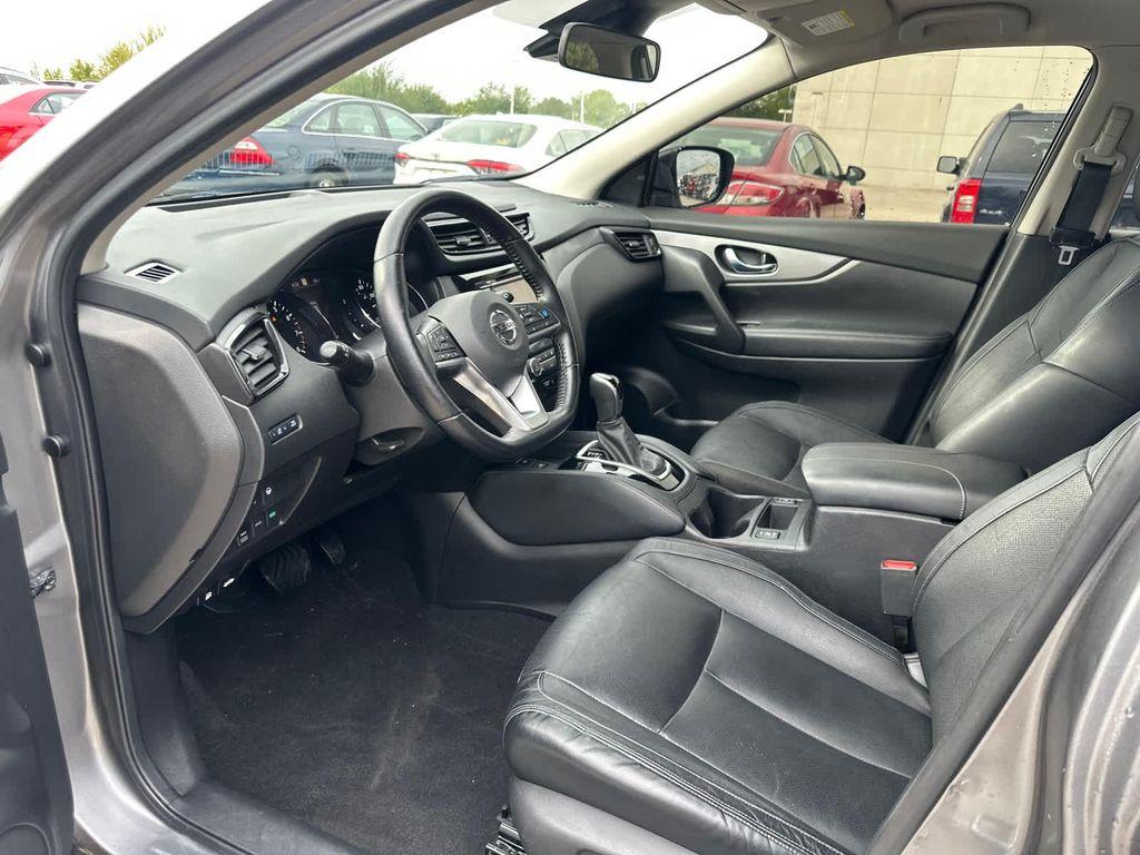 used 2020 Nissan Rogue Sport car, priced at $19,799