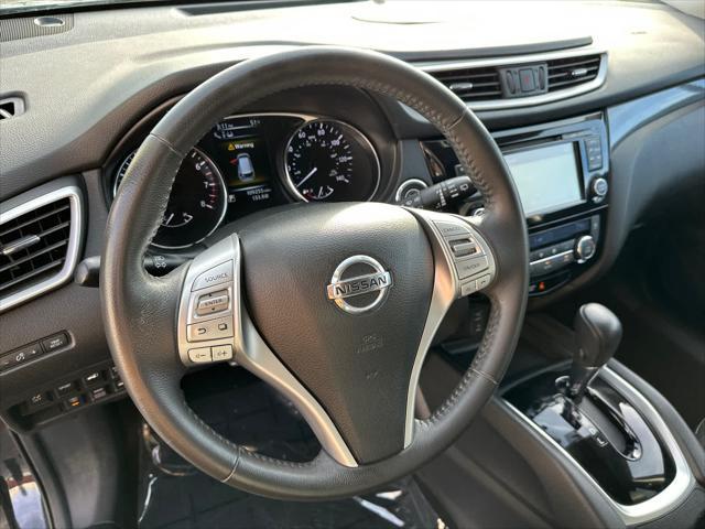 used 2014 Nissan Rogue car, priced at $10,999