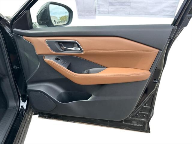 new 2025 Nissan Rogue car, priced at $45,286