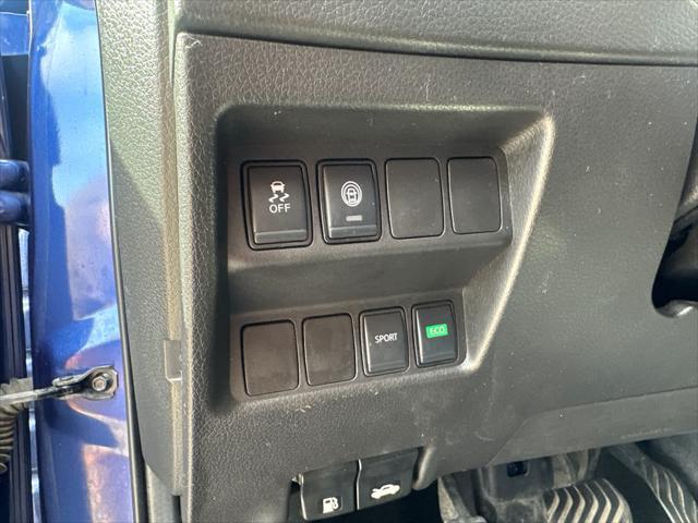 used 2021 Nissan Rogue Sport car, priced at $16,999