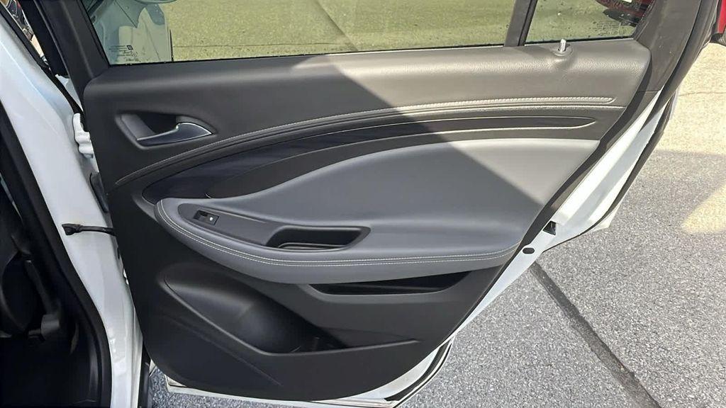 used 2019 Buick Envision car, priced at $22,999