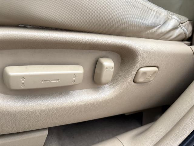 used 2009 Honda CR-V car, priced at $10,999
