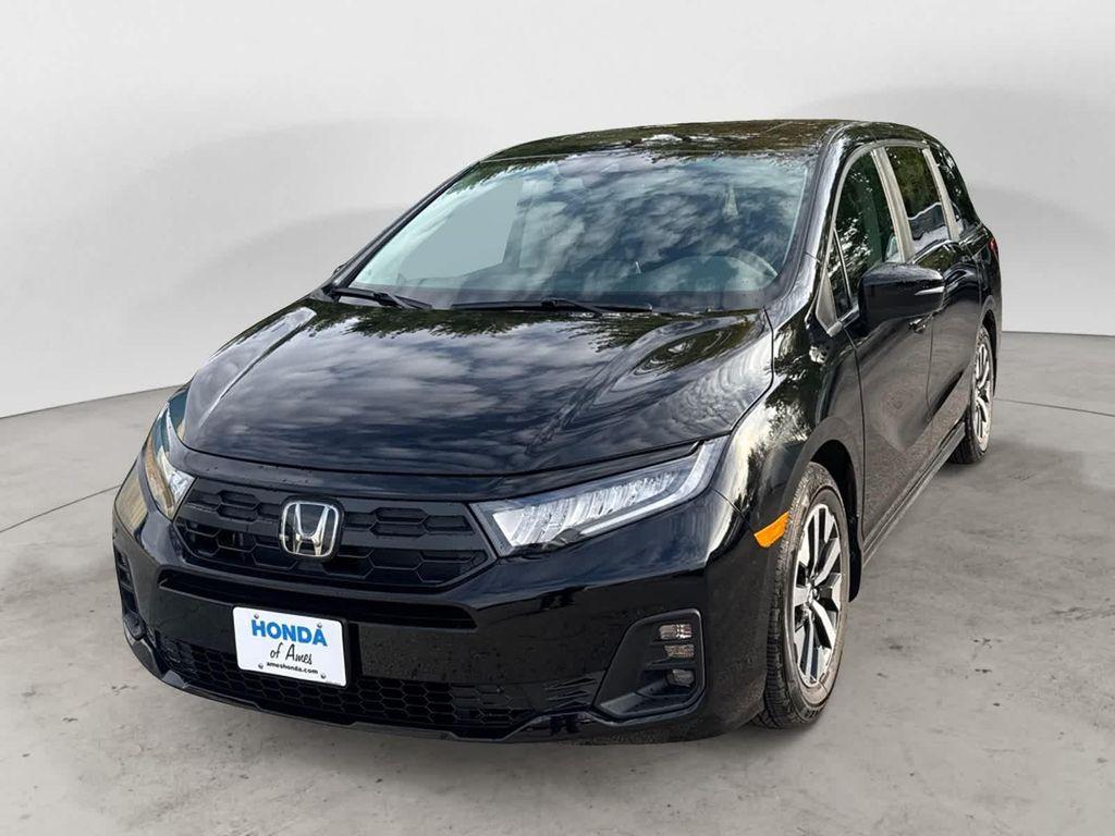 new 2026 Honda Odyssey car, priced at $44,290