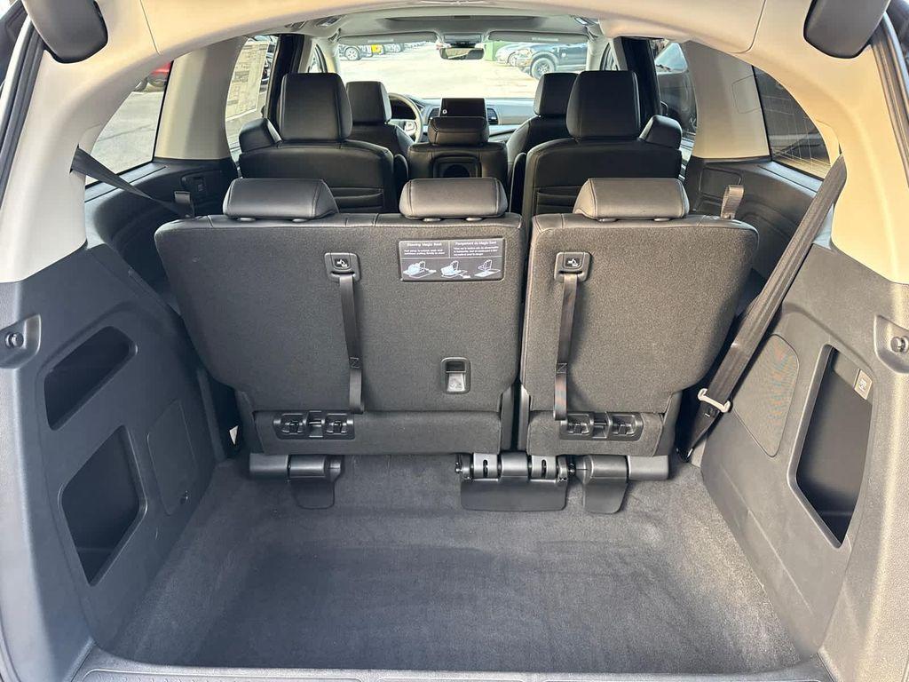 new 2026 Honda Odyssey car, priced at $44,290