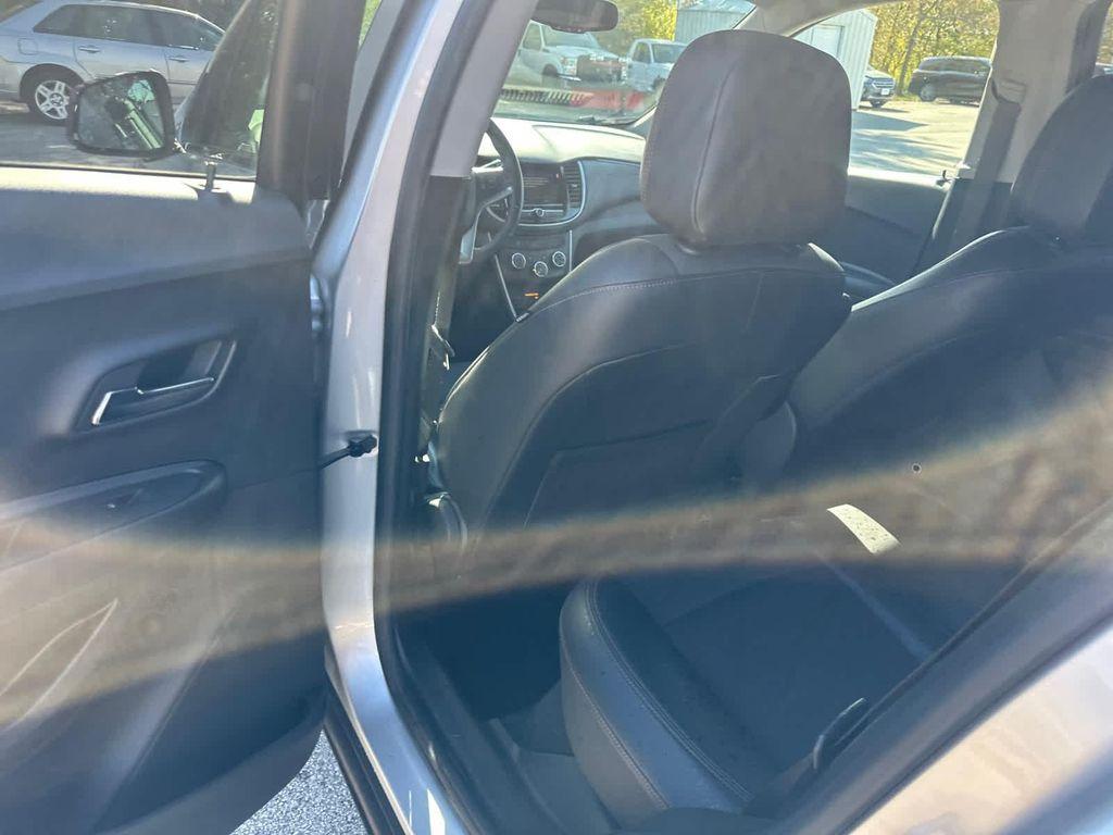 used 2019 Chevrolet Trax car, priced at $16,499