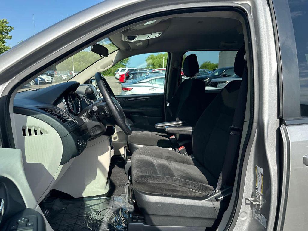 used 2017 Dodge Grand Caravan car, priced at $6,999