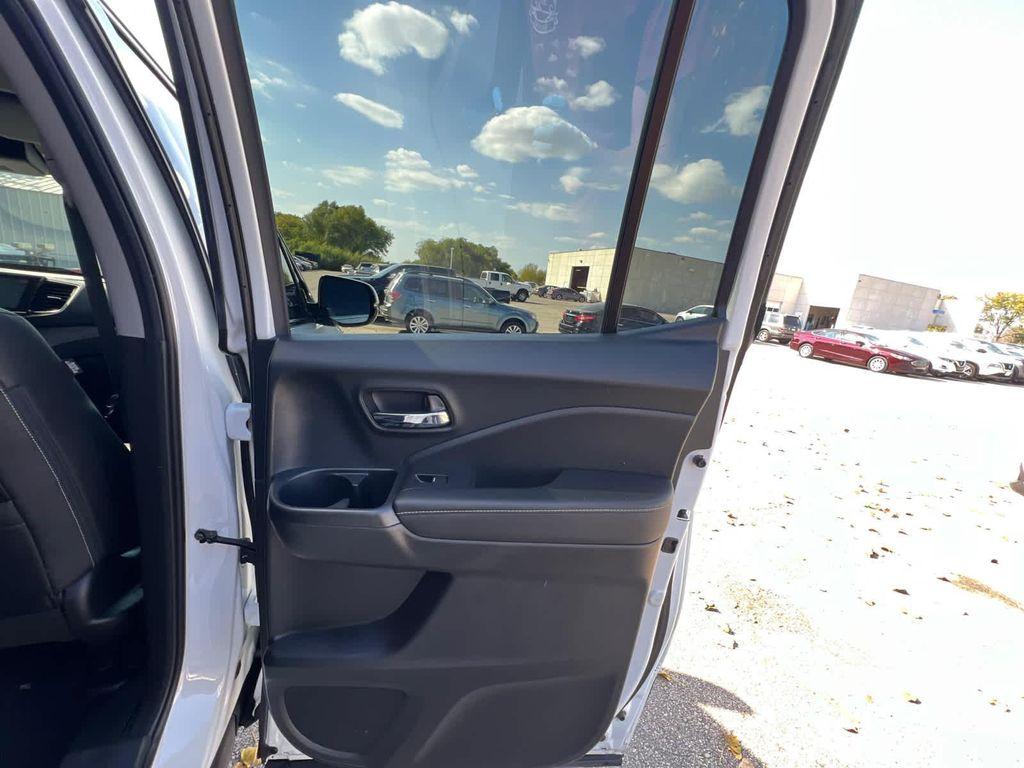 used 2022 Honda Ridgeline car, priced at $34,999