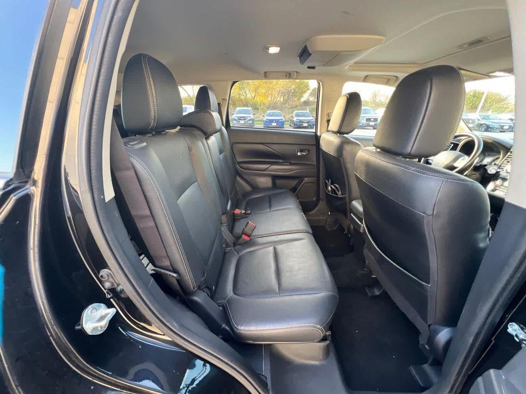 used 2014 Mitsubishi Outlander car, priced at $6,999