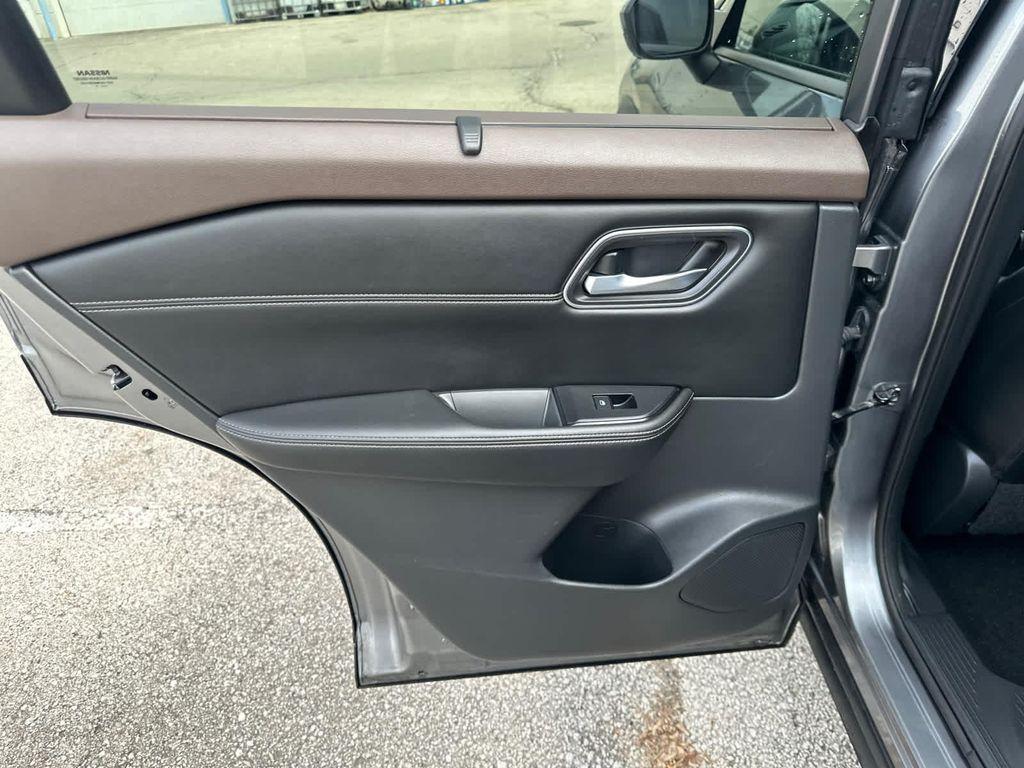 used 2021 Nissan Rogue car, priced at $21,999