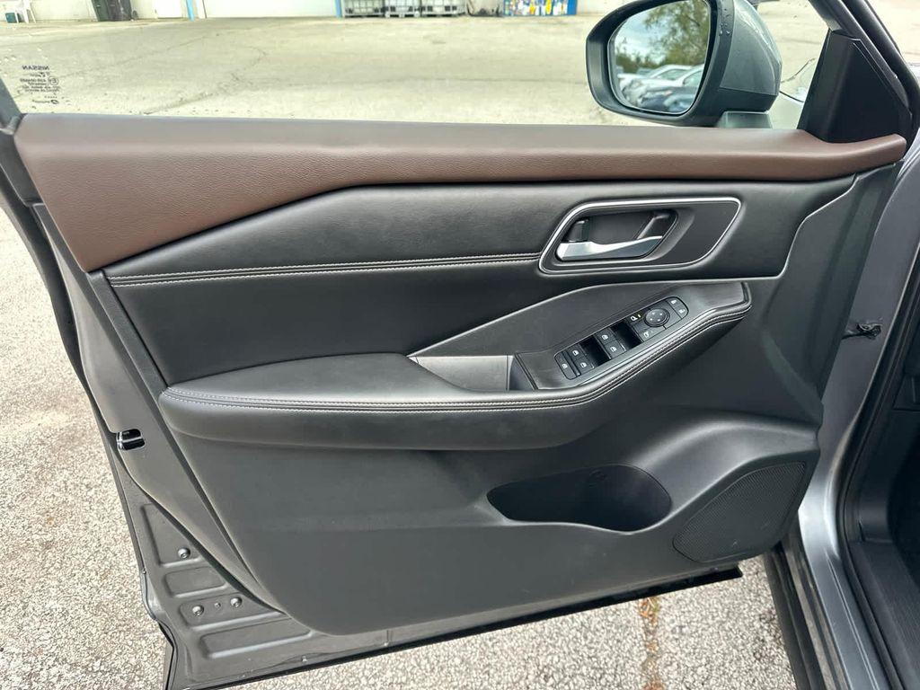 used 2021 Nissan Rogue car, priced at $21,999