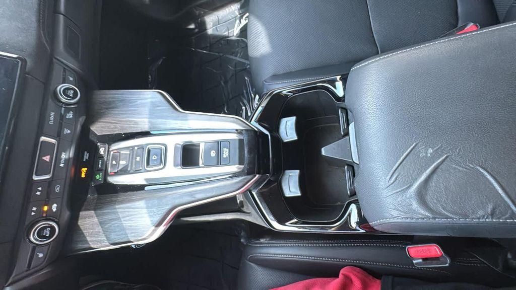 used 2018 Honda Clarity Plug-In Hybrid car, priced at $19,999