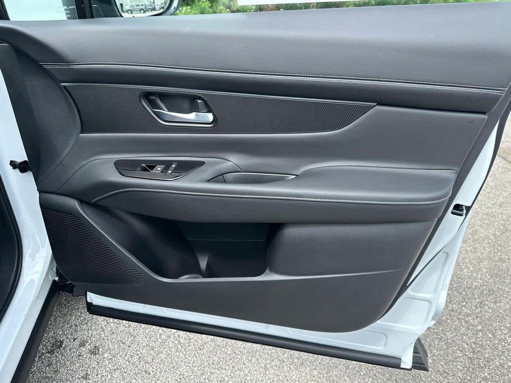 new 2025 Nissan Murano car, priced at $42,670