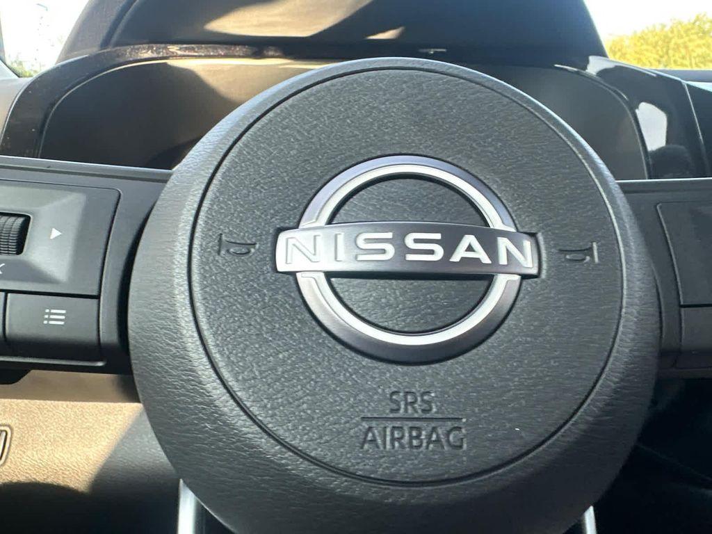 new 2025 Nissan Pathfinder car, priced at $40,572