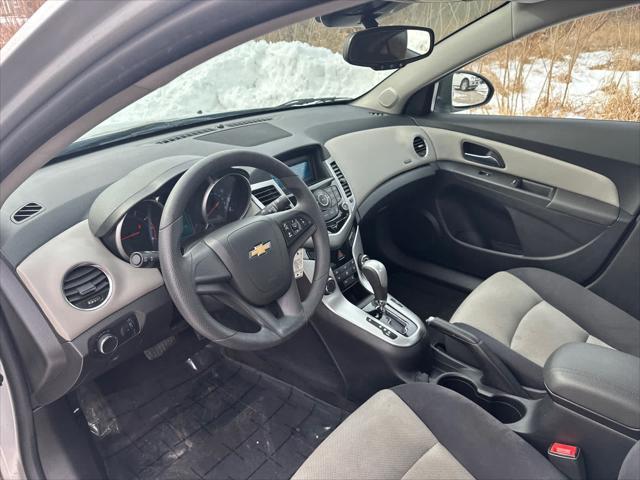 used 2015 Chevrolet Cruze car, priced at $8,999