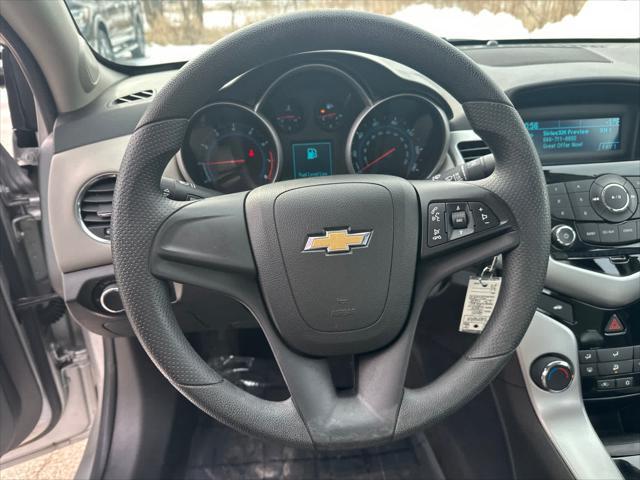 used 2015 Chevrolet Cruze car, priced at $8,999