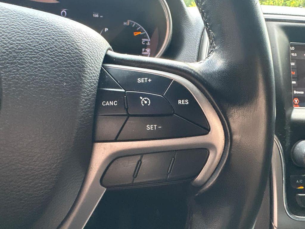 used 2020 Jeep Grand Cherokee car, priced at $20,999