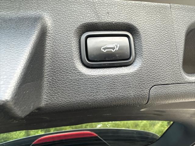 used 2021 Hyundai Santa Fe car, priced at $18,999
