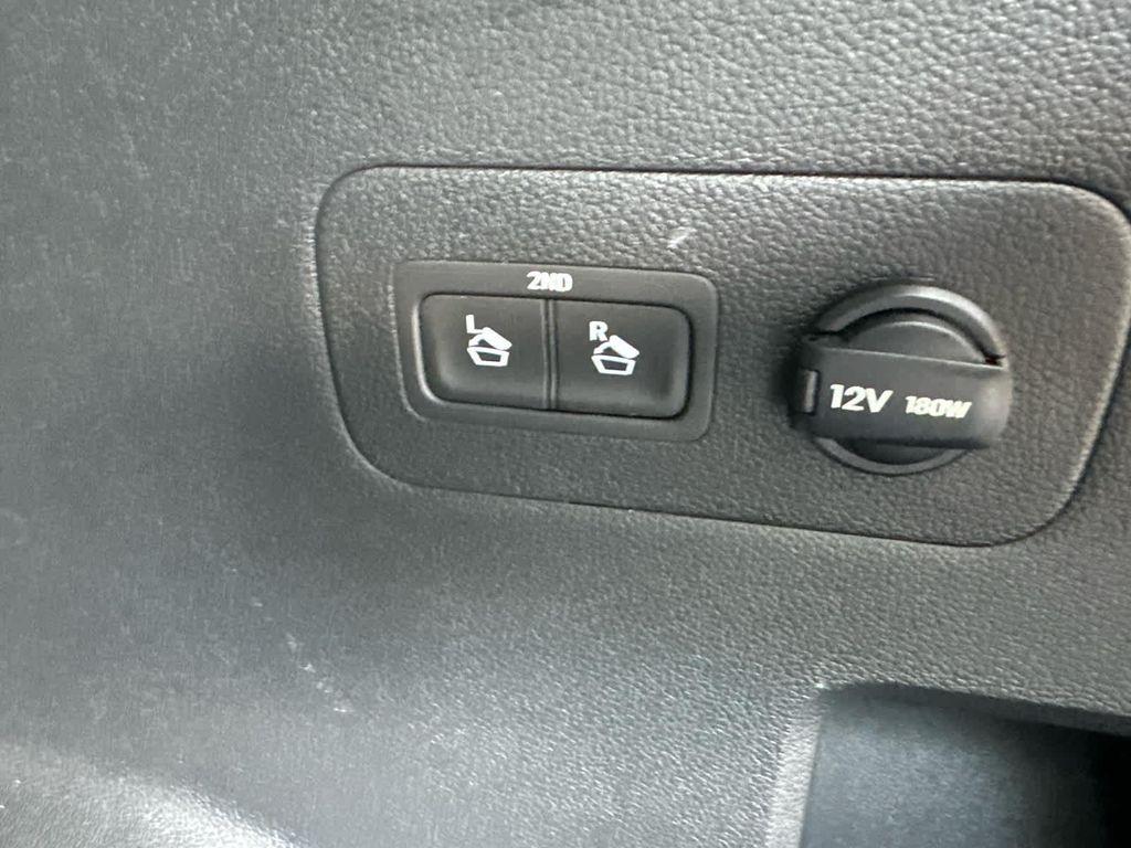 used 2021 Hyundai Santa Fe car, priced at $18,999