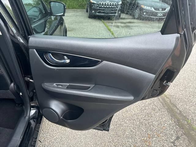 used 2019 Nissan Rogue Sport car, priced at $18,999