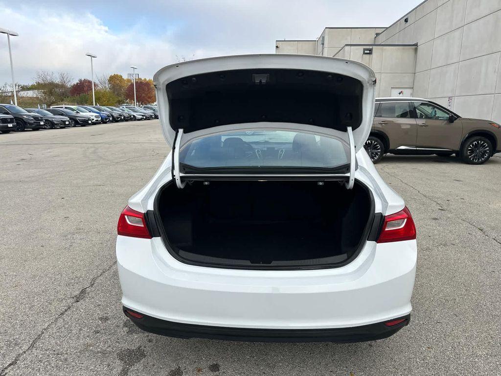 used 2022 Chevrolet Malibu car, priced at $18,999