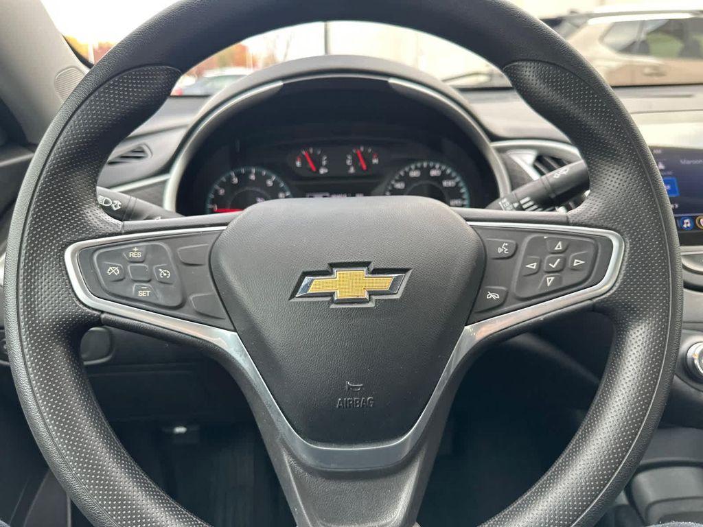 used 2022 Chevrolet Malibu car, priced at $18,999