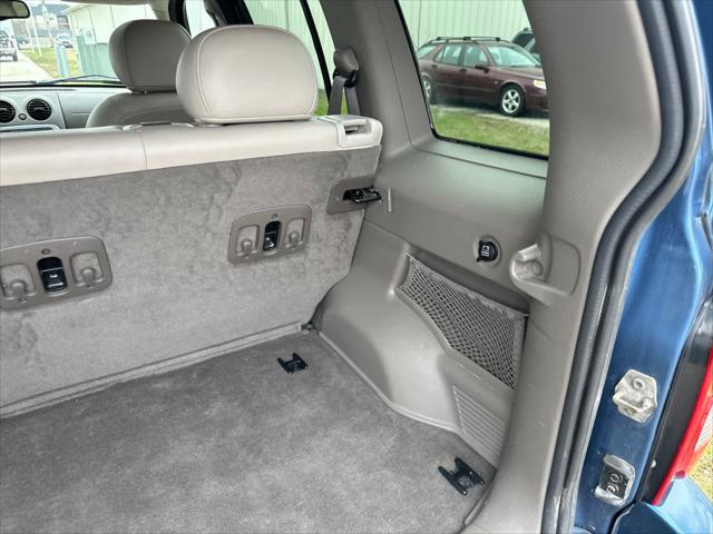 used 2004 Jeep Liberty car, priced at $4,999
