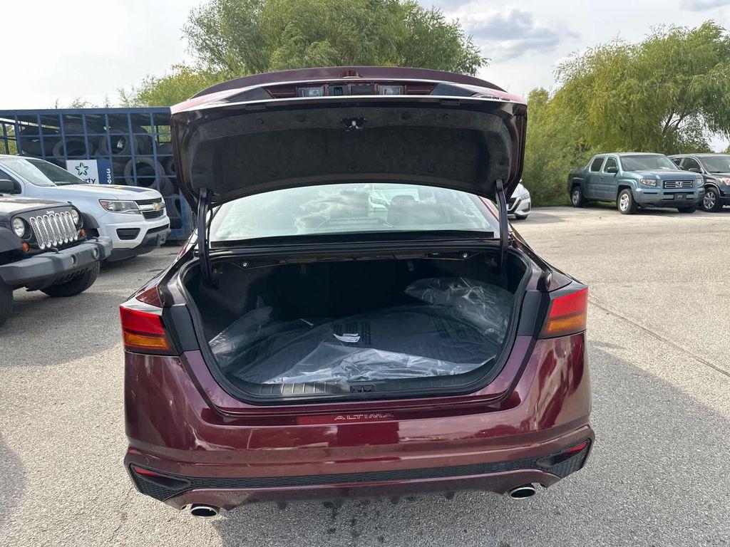 new 2025 Nissan Altima car, priced at $34,853