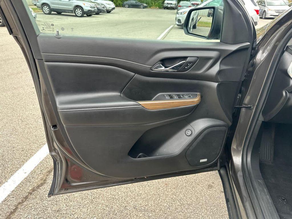 used 2019 GMC Acadia car, priced at $20,999