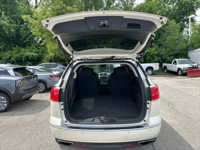 used 2015 Buick Enclave car, priced at $7,999