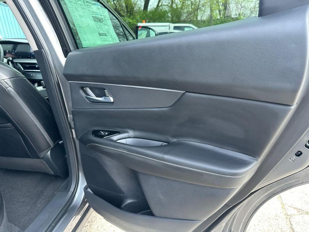 new 2025 Nissan Murano car, priced at $40,568