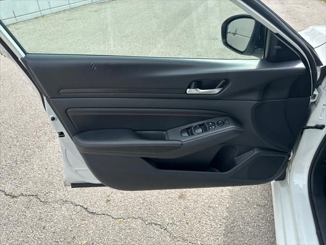 used 2022 Nissan Altima car, priced at $22,999