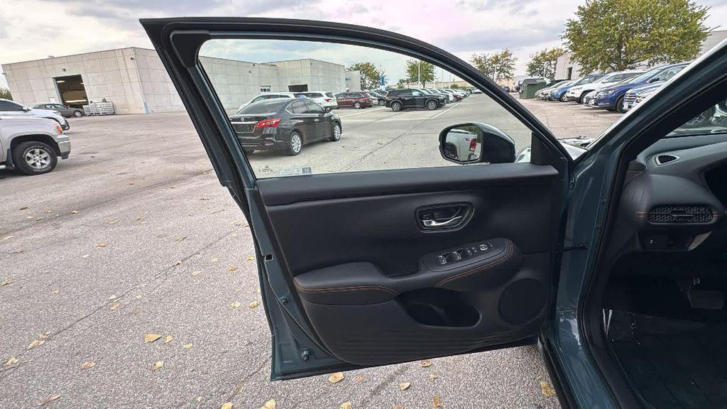 new 2026 Honda HR-V car, priced at $31,405