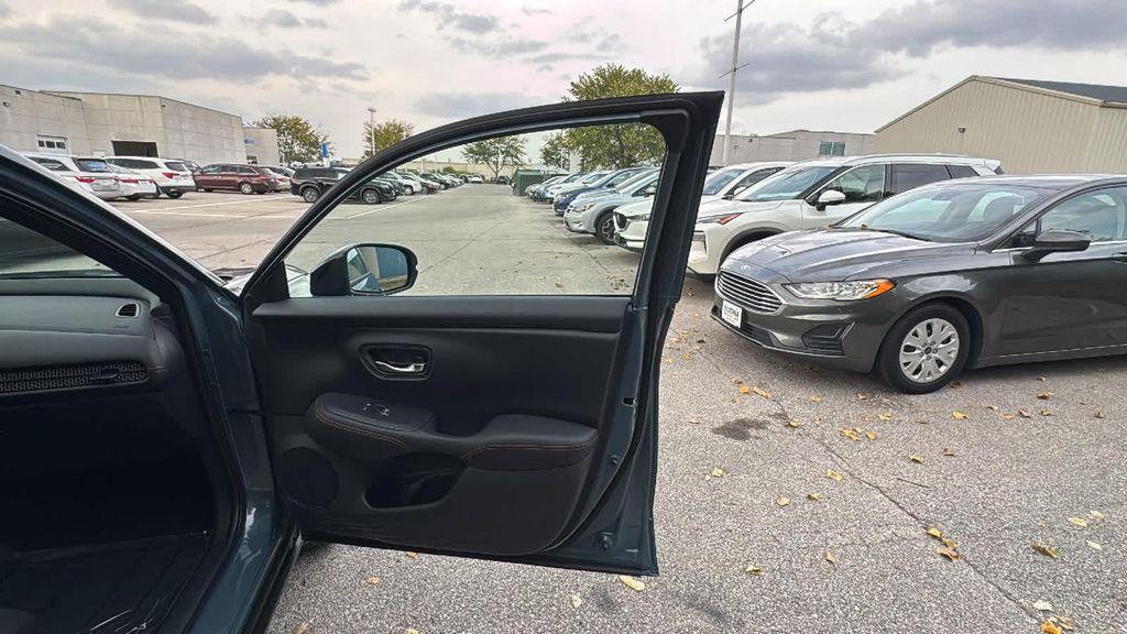 new 2026 Honda HR-V car, priced at $31,405