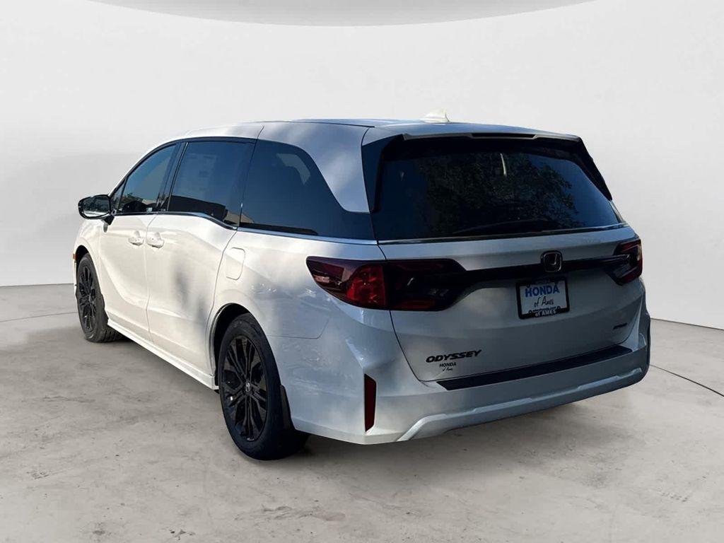 new 2026 Honda Odyssey car, priced at $45,845