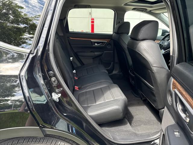 used 2022 Honda CR-V Hybrid car, priced at $32,999