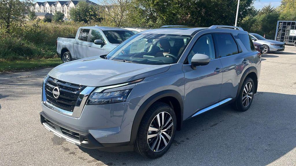 new 2025 Nissan Pathfinder car, priced at $50,046
