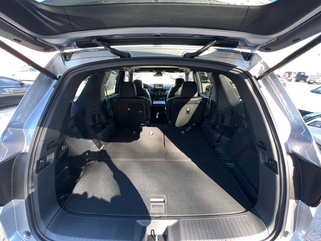 new 2025 Honda Pilot car, priced at $50,895