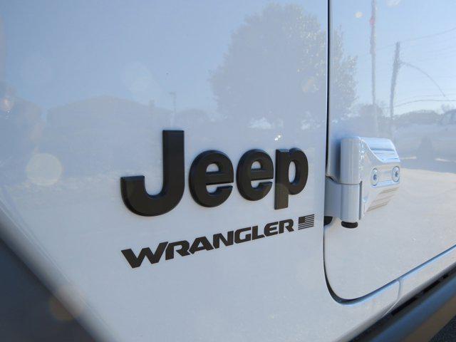 new 2025 Jeep Wrangler car, priced at $41,895