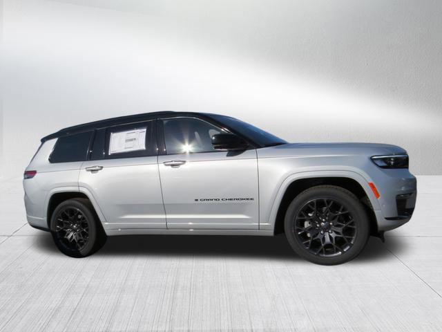 new 2024 Jeep Grand Cherokee L car, priced at $74,360