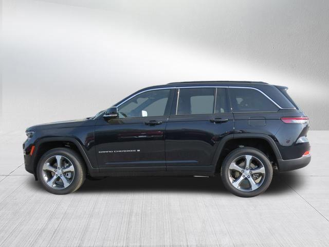 new 2024 Jeep Grand Cherokee car, priced at $50,733