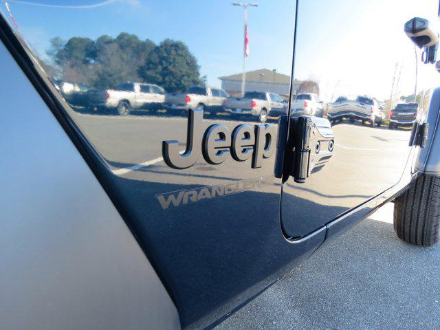 new 2025 Jeep Wrangler car, priced at $40,080