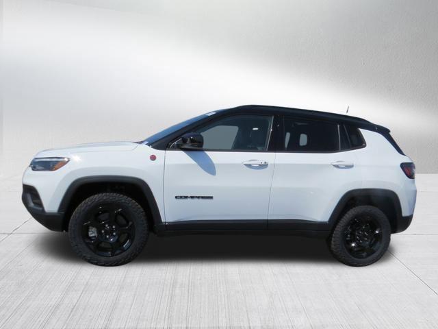 new 2024 Jeep Compass car, priced at $39,394