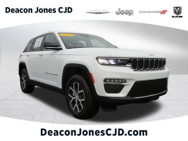 new 2025 Jeep Grand Cherokee car, priced at $44,400