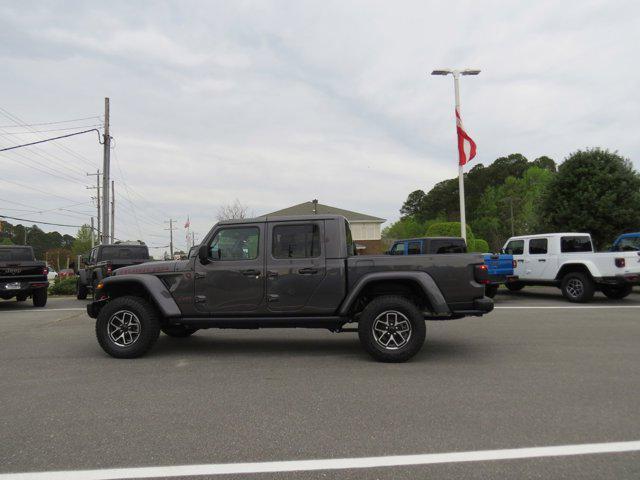 new 2024 Jeep Gladiator car, priced at $58,686