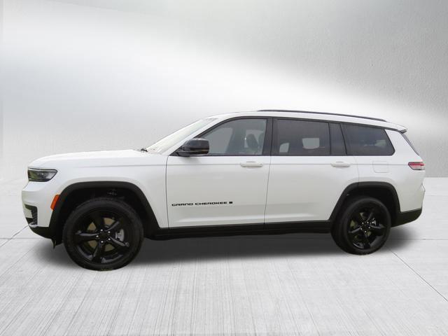 new 2024 Jeep Grand Cherokee L car, priced at $43,911