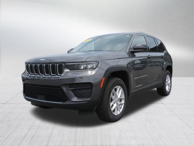 new 2024 Jeep Grand Cherokee car, priced at $39,705