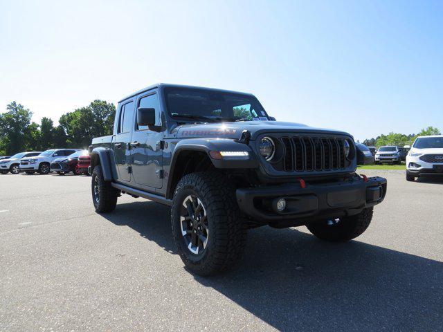 new 2024 Jeep Gladiator car, priced at $60,671